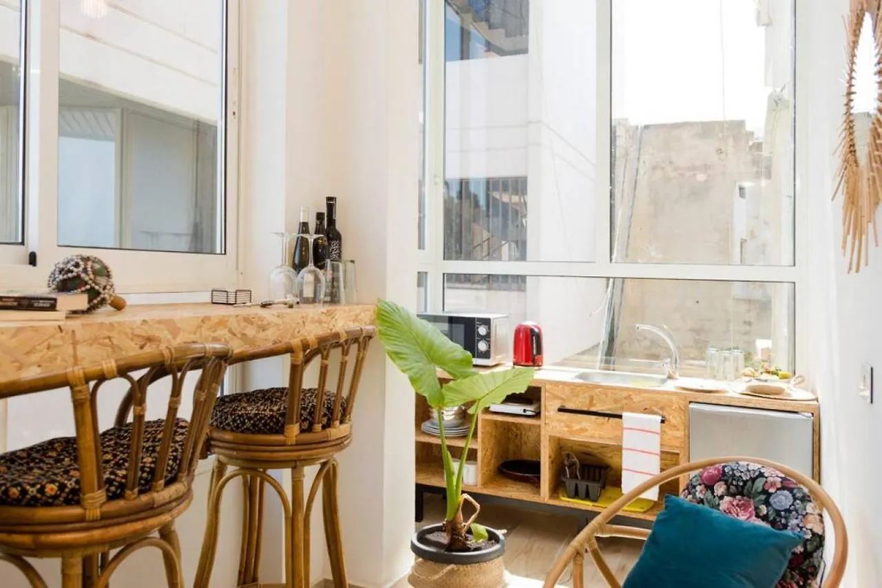 아파트 Boho 03 Bohemian Studio In Mar Mikhael Eartha 베이루트